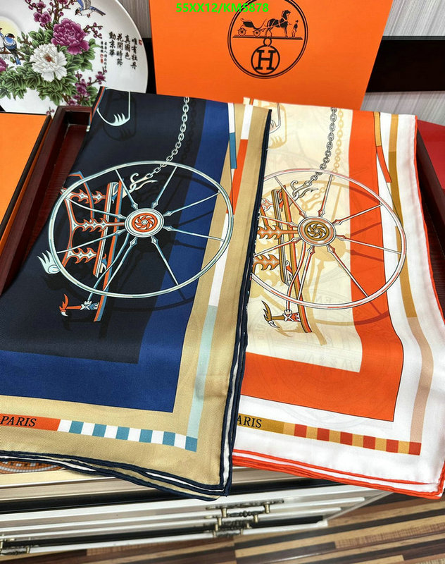 Hermes-Scarf Code: KM5878 $: 55USD