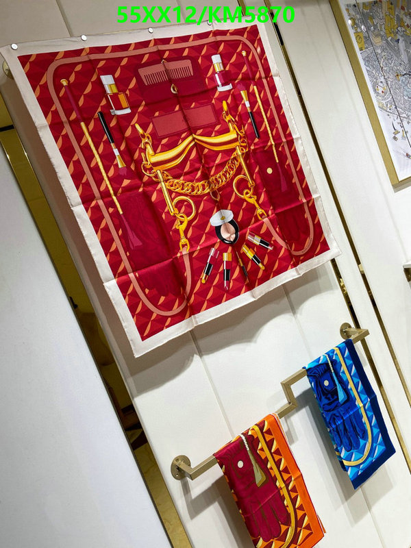 Hermes-Scarf Code: KM5870 $: 55USD