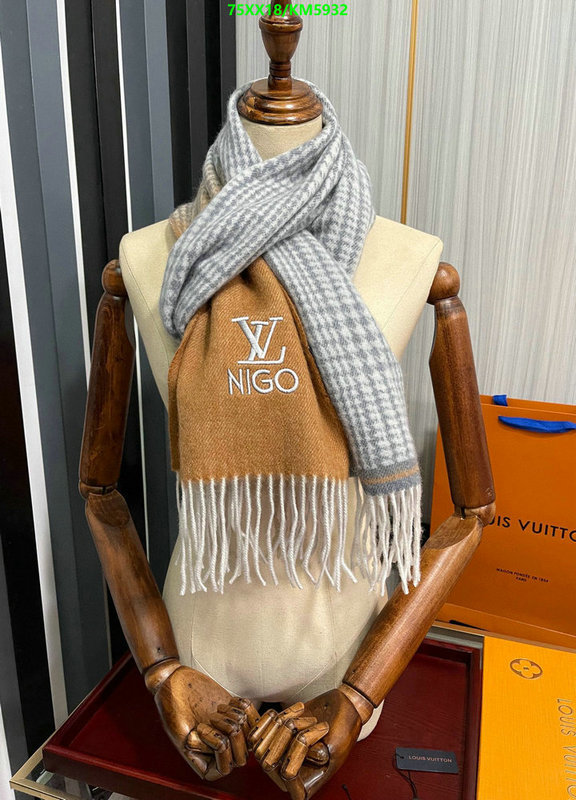 LV-Scarf Code: KM5932 $: 75USD