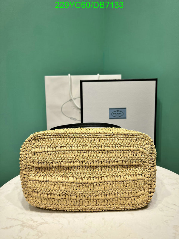 Prada-Bag-Mirror Quality Code: DB7133 $: 229USD