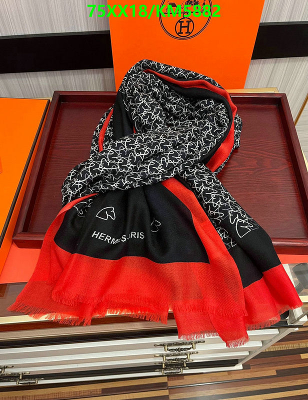 Hermes-Scarf Code: KM5882 $: 75USD