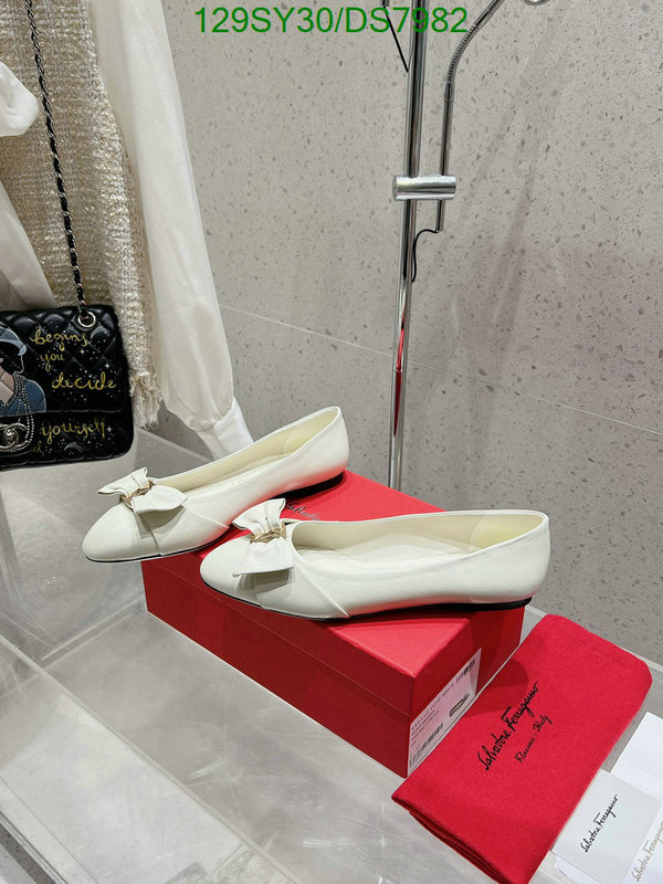 Ferragamo-Women Shoes Code: DS7982 $: 129USD