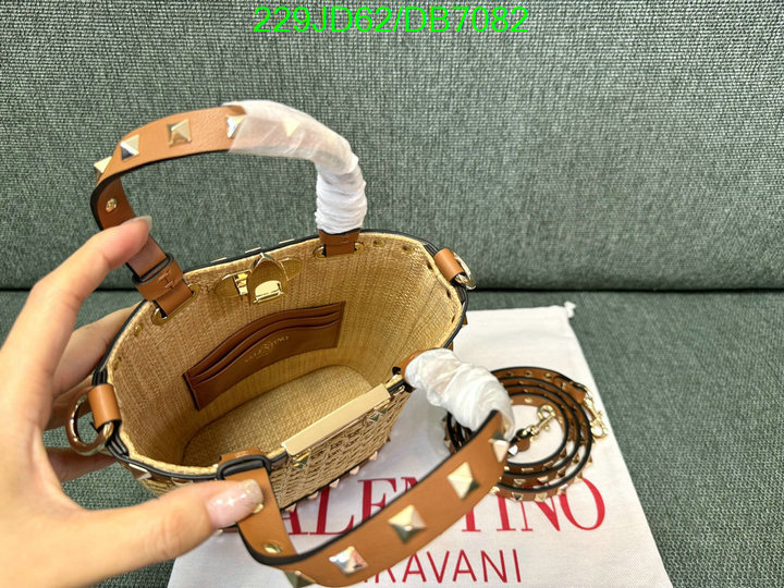 Valentino-Bag-Mirror Quality Code: DB7082 $: 229USD