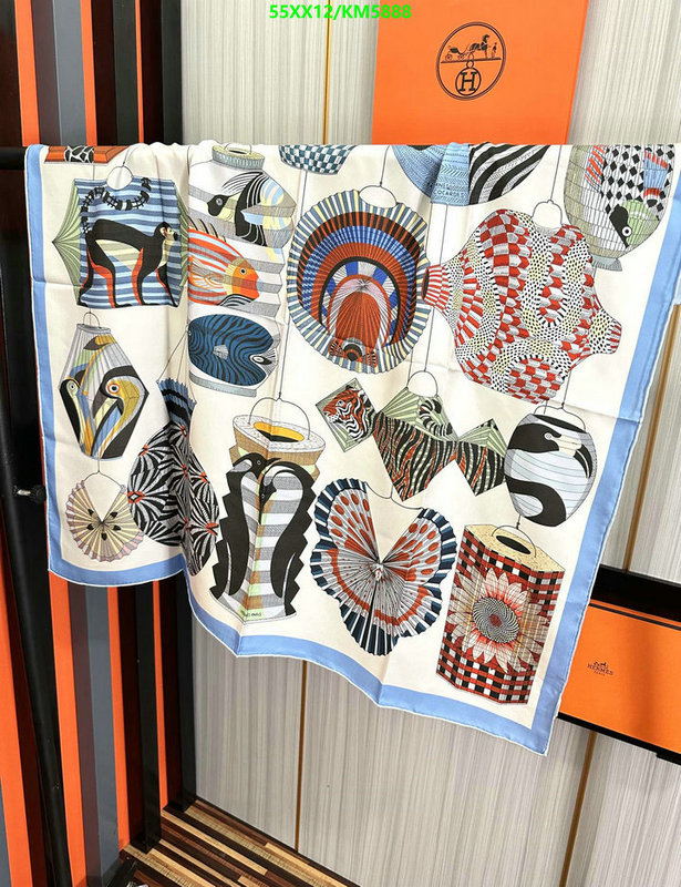 Hermes-Scarf Code: KM5888 $: 55USD