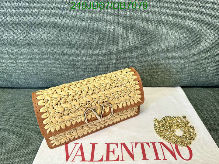 Valentino-Bag-Mirror Quality Code: DB7079 $: 249USD