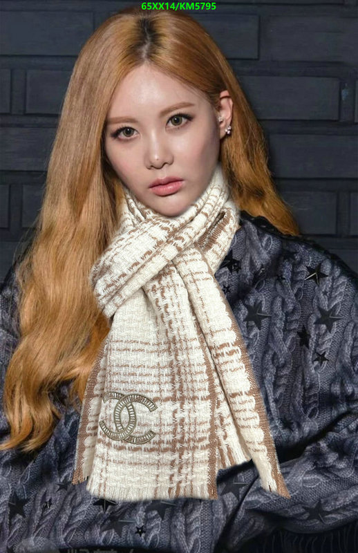 Chanel-Scarf Code: KM5795 $: 65USD