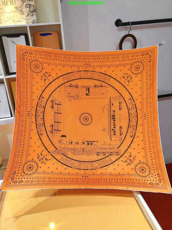 Hermes-Scarf Code: KM5871 $: 55USD