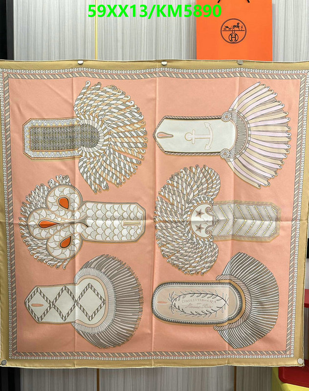 Hermes-Scarf Code: KM5890 $: 59USD