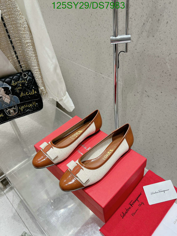 Ferragamo-Women Shoes Code: DS7983 $: 125USD