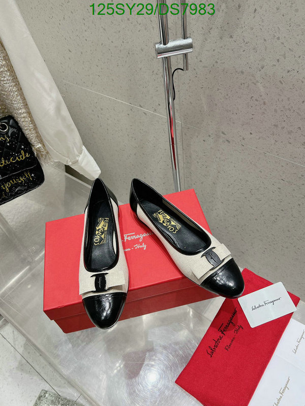 Ferragamo-Women Shoes Code: DS7983 $: 125USD