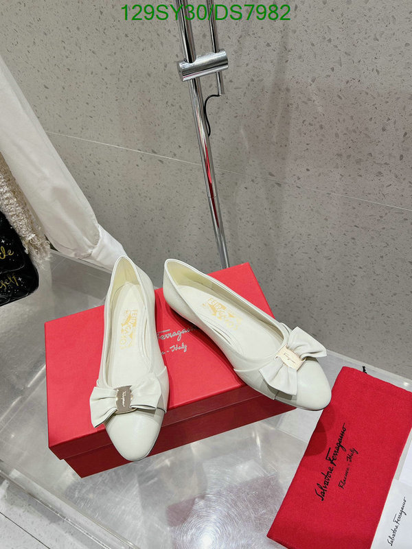 Ferragamo-Women Shoes Code: DS7982 $: 129USD