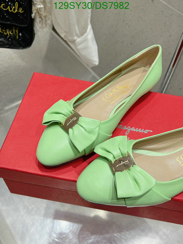 Ferragamo-Women Shoes Code: DS7982 $: 129USD