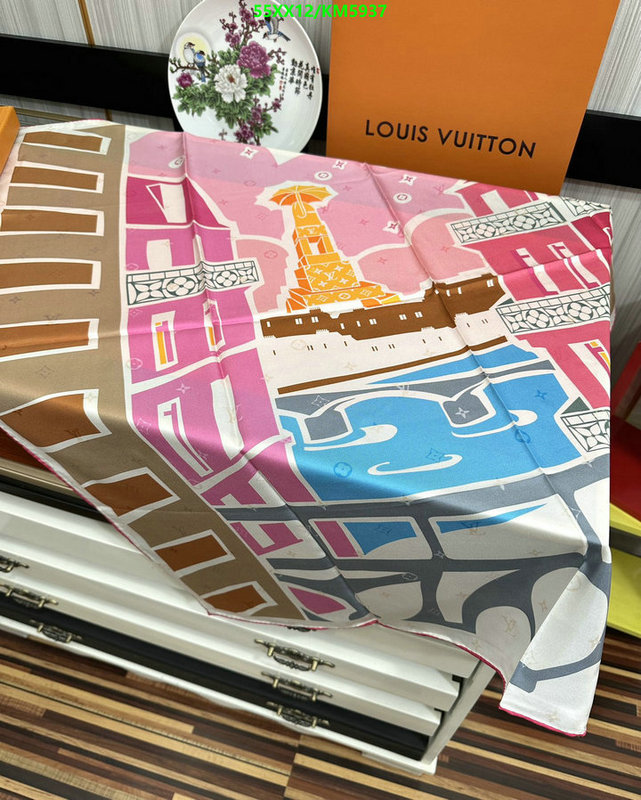 LV-Scarf Code: KM5937 $: 55USD