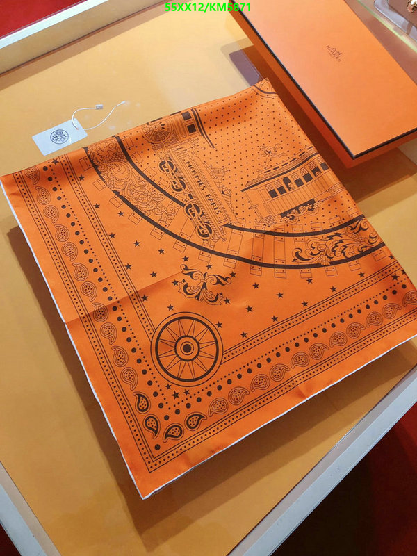 Hermes-Scarf Code: KM5871 $: 55USD