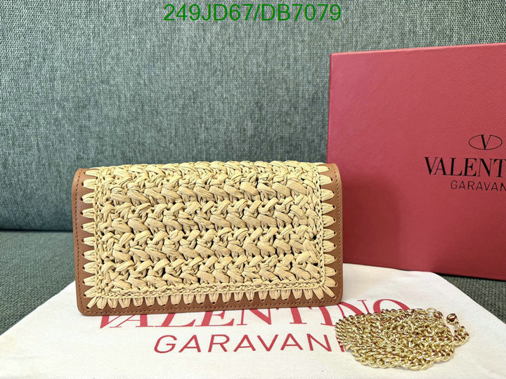 Valentino-Bag-Mirror Quality Code: DB7079 $: 249USD