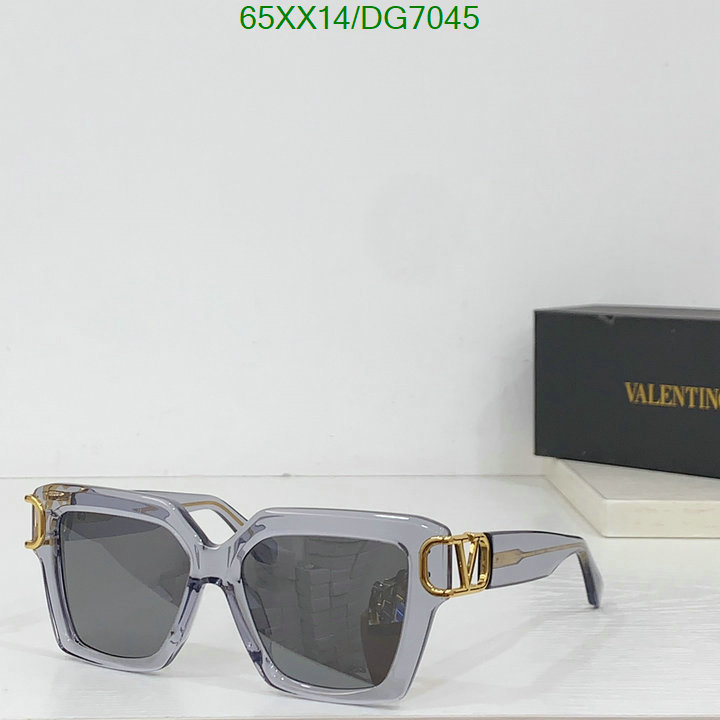 Valentino-Glasses Code: DG7045 $: 65USD