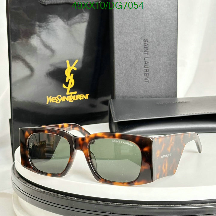 YSL-Glasses Code: DG7054 $: 49USD