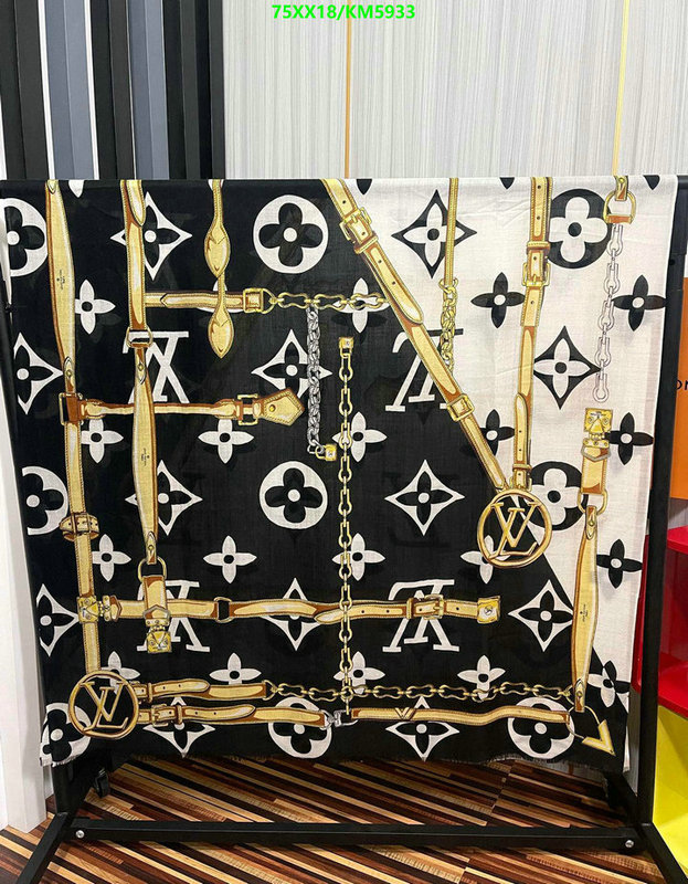 LV-Scarf Code: KM5933 $: 75USD