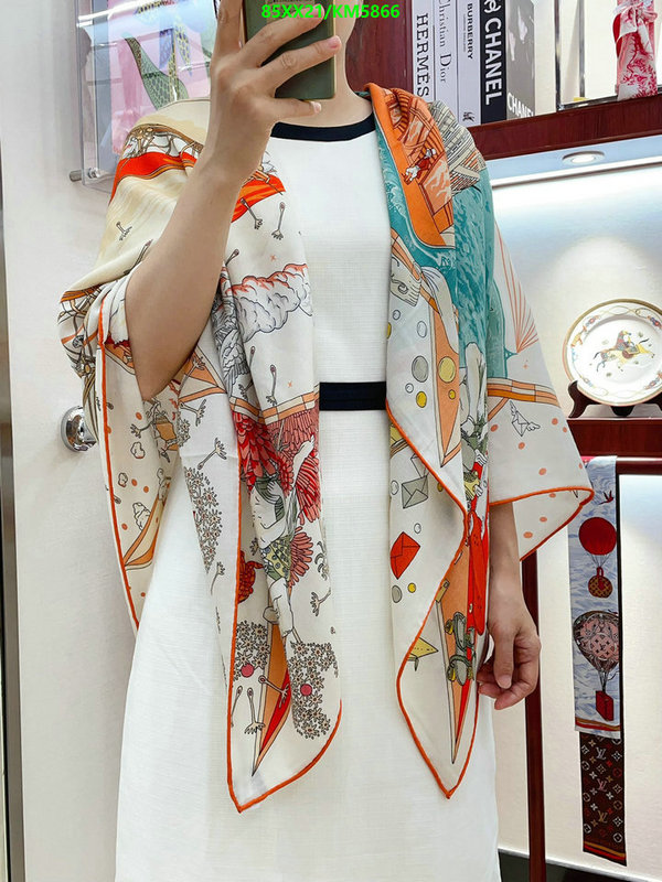 Hermes-Scarf Code: KM5866 $: 85USD