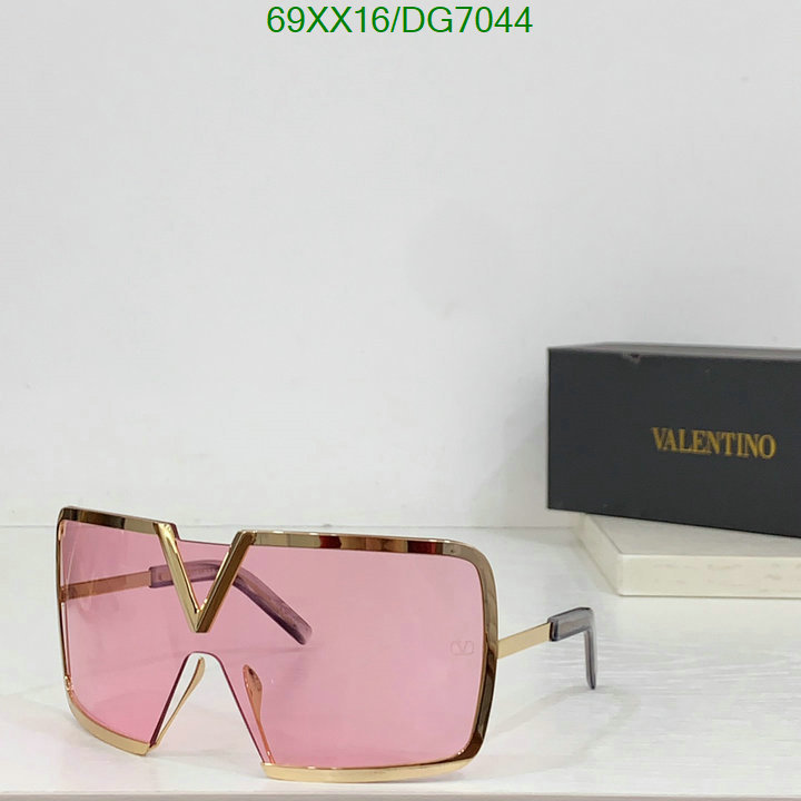 Valentino-Glasses Code: DG7044 $: 69USD