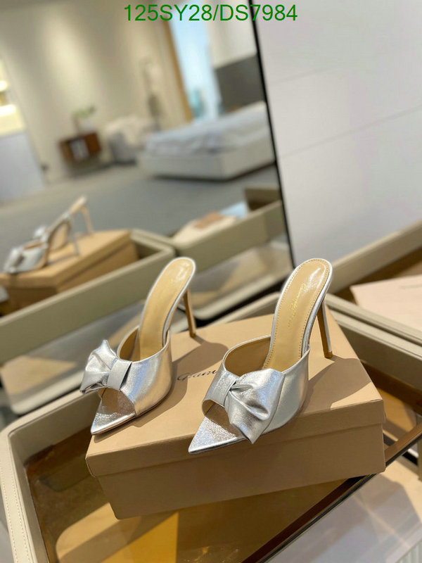 Gianvito Rossi-Women Shoes Code: DS7984 $: 125USD