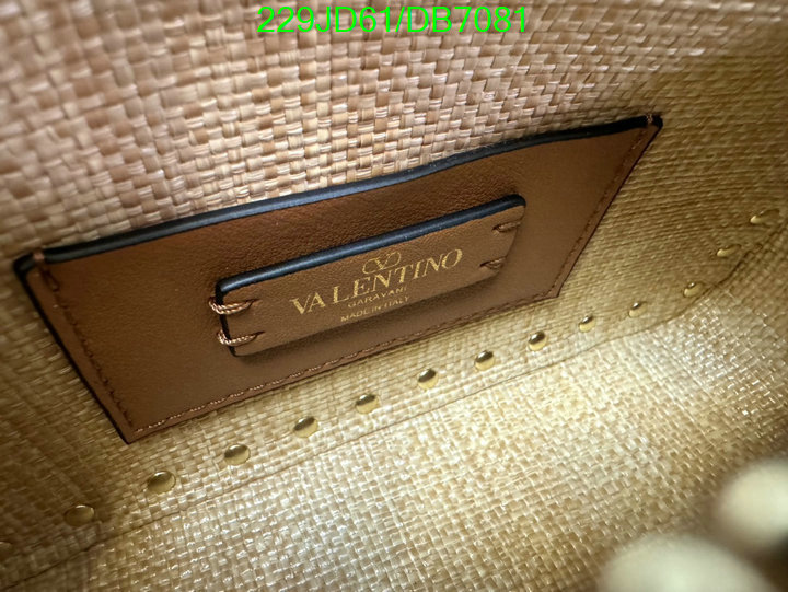 Valentino-Bag-Mirror Quality Code: DB7081 $: 229USD