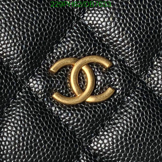 Chanel-Bag-Mirror Quality Code: DB7633 $: 229USD