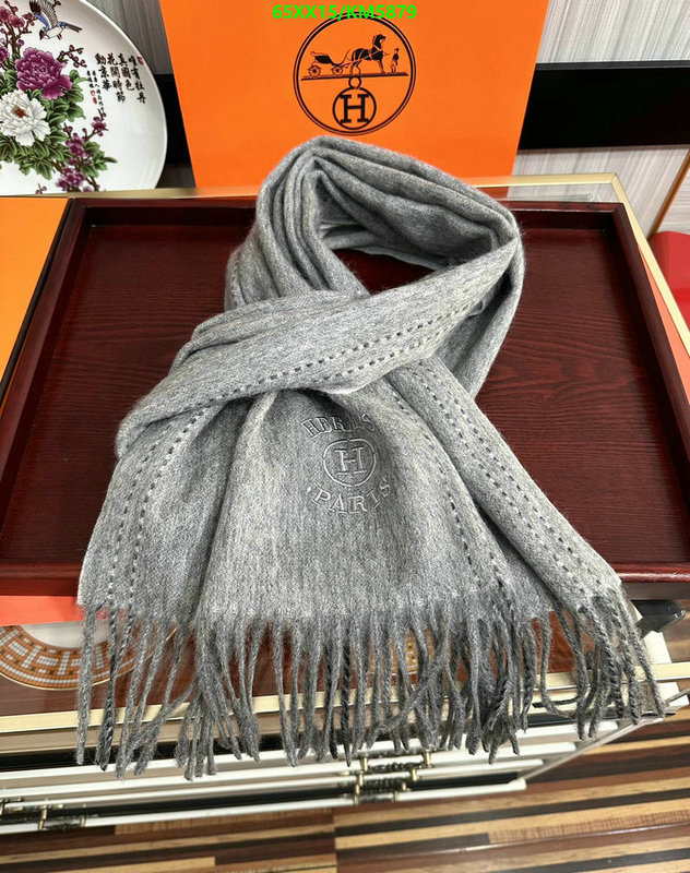 Hermes-Scarf Code: KM5879 $: 65USD