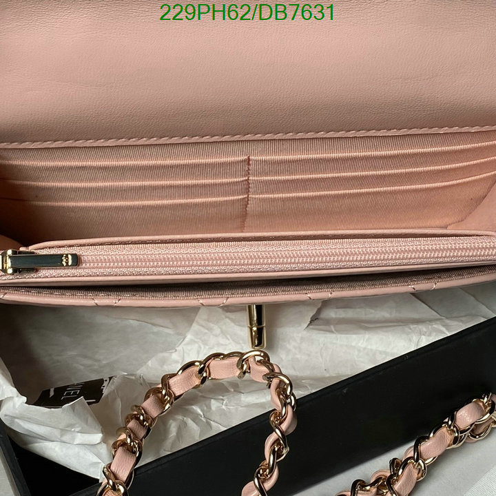 Chanel-Bag-Mirror Quality Code: DB7631 $: 229USD