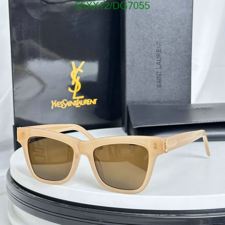 YSL-Glasses Code: DG7055 $: 55USD