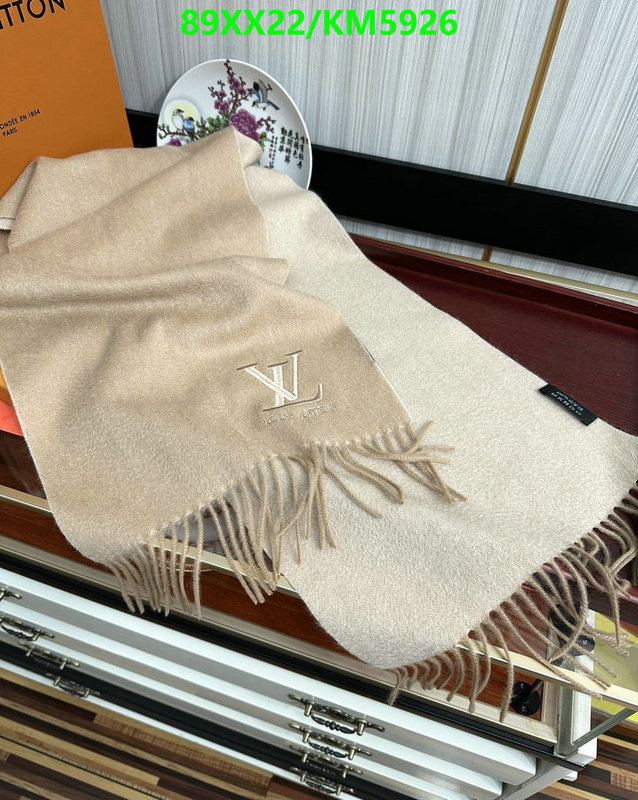 LV-Scarf Code: KM5926 $: 89USD