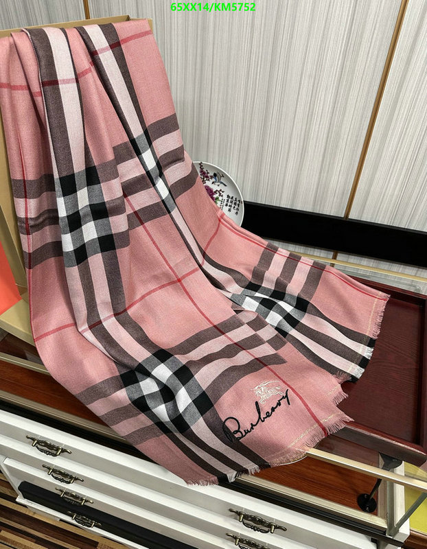 Burberry-Scarf Code: KM5752 $: 65USD