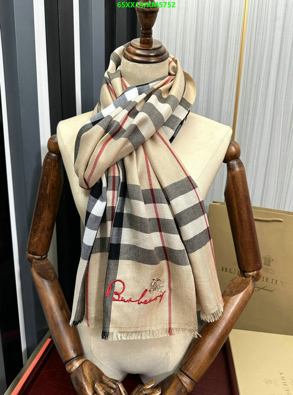 Burberry-Scarf Code: KM5752 $: 65USD