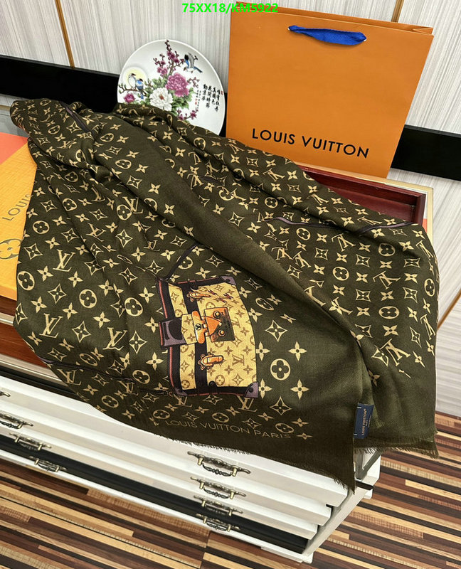 LV-Scarf Code: KM5922 $: 75USD