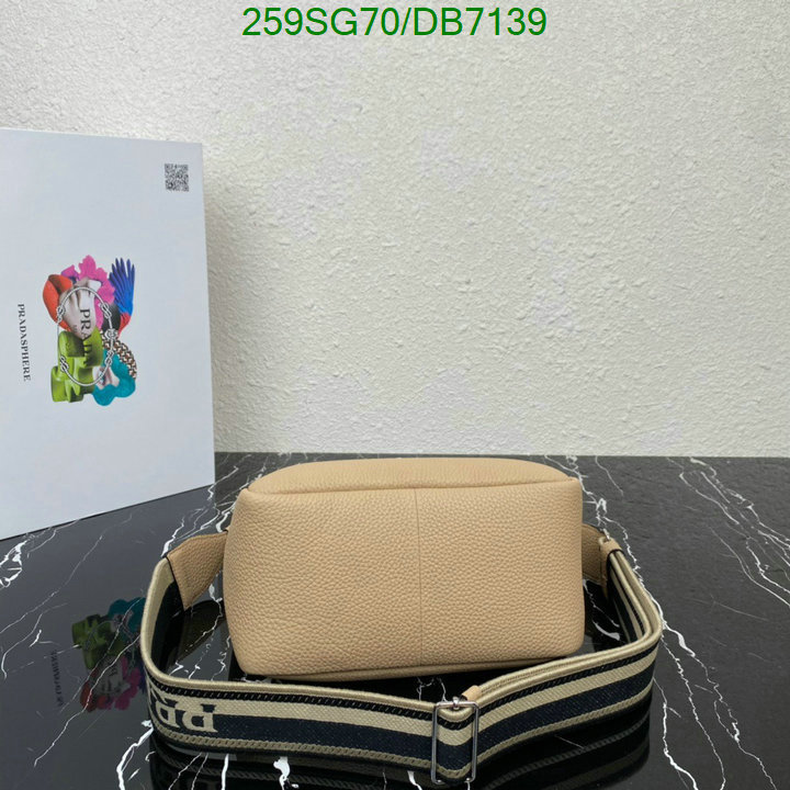 Prada-Bag-Mirror Quality Code: DB7139 $: 259USD