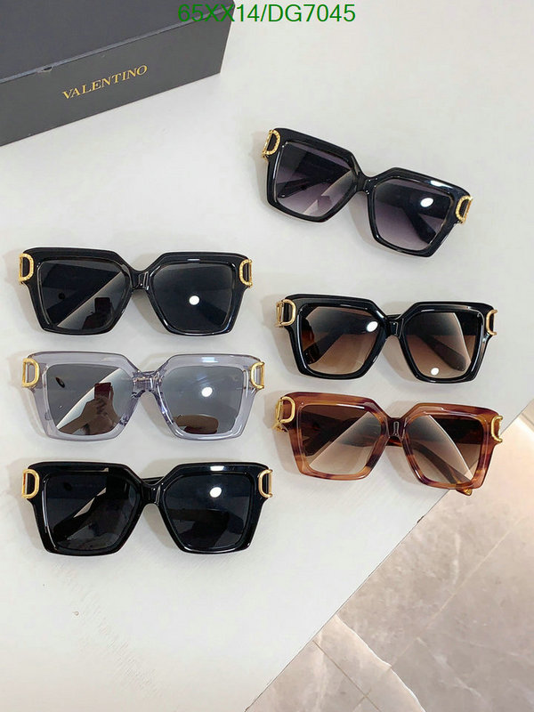 Valentino-Glasses Code: DG7045 $: 65USD