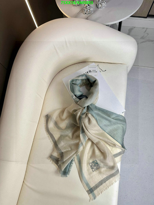 Loewe-Scarf Code: KM5893 $: 75USD