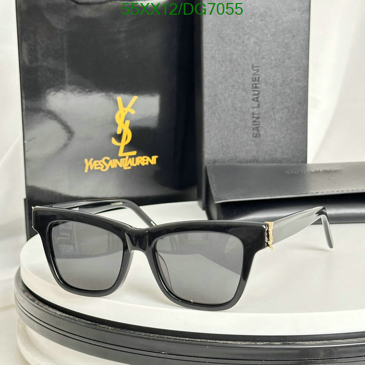 YSL-Glasses Code: DG7055 $: 55USD