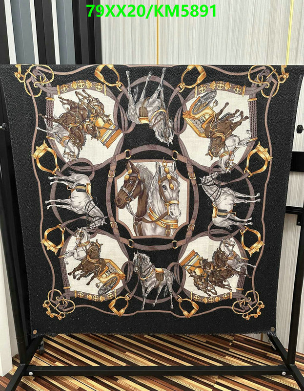 Hermes-Scarf Code: KM5891 $: 79USD