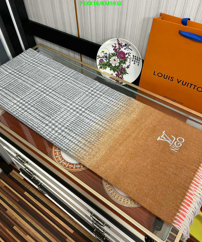 LV-Scarf Code: KM5932 $: 75USD