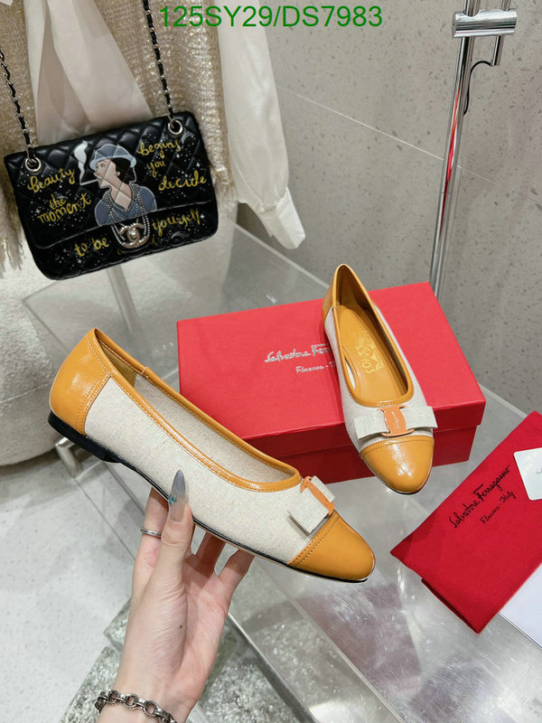 Ferragamo-Women Shoes Code: DS7983 $: 125USD