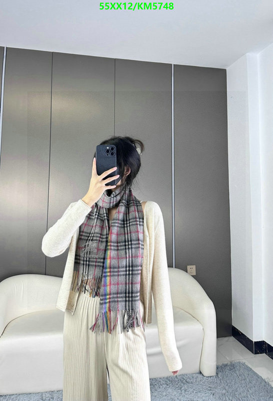 Burberry-Scarf Code: KM5748 $: 55USD