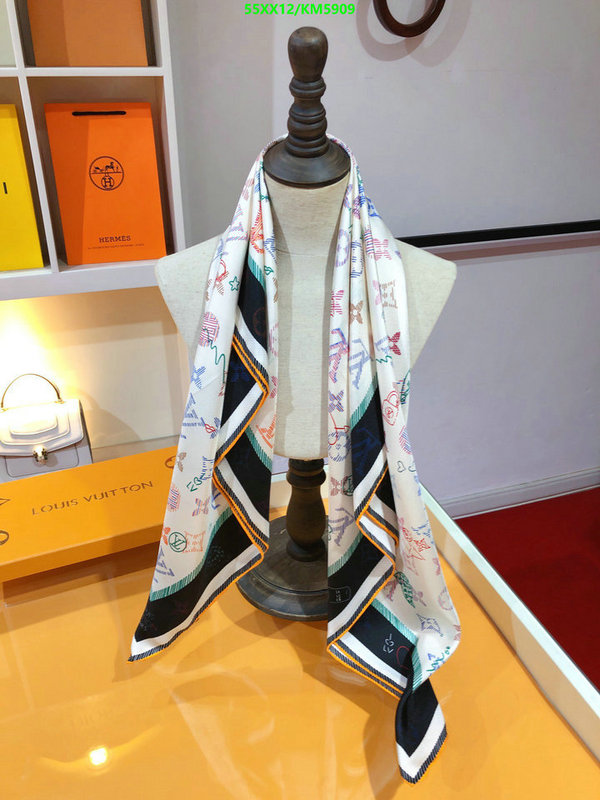 LV-Scarf Code: KM5909 $: 55USD