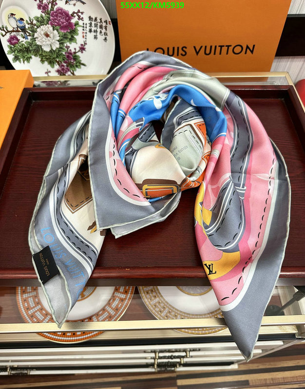 LV-Scarf Code: KM5939 $: 55USD