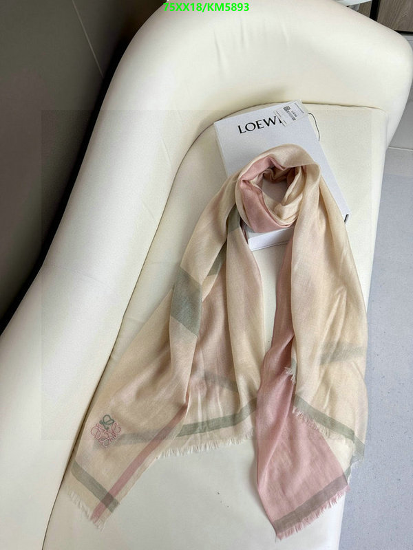 Loewe-Scarf Code: KM5893 $: 75USD