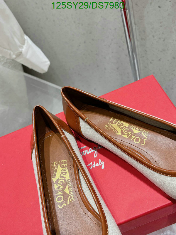 Ferragamo-Women Shoes Code: DS7983 $: 125USD