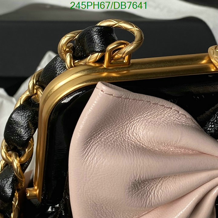 Chanel-Bag-Mirror Quality Code: DB7641 $: 245USD