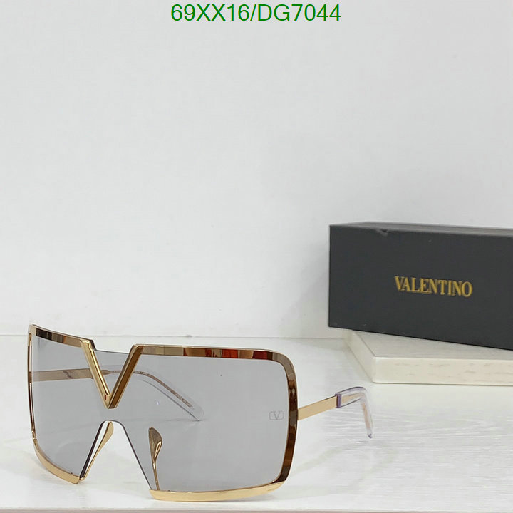 Valentino-Glasses Code: DG7044 $: 69USD