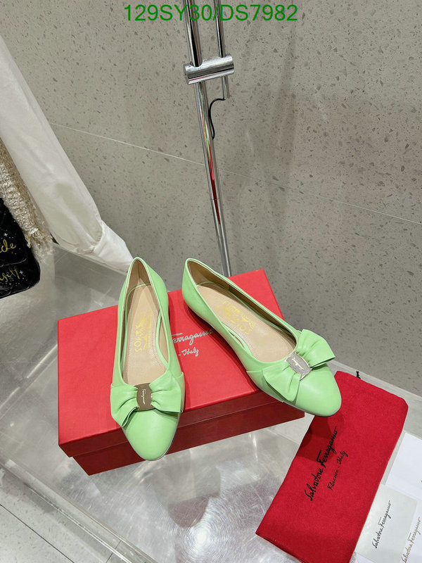 Ferragamo-Women Shoes Code: DS7982 $: 129USD