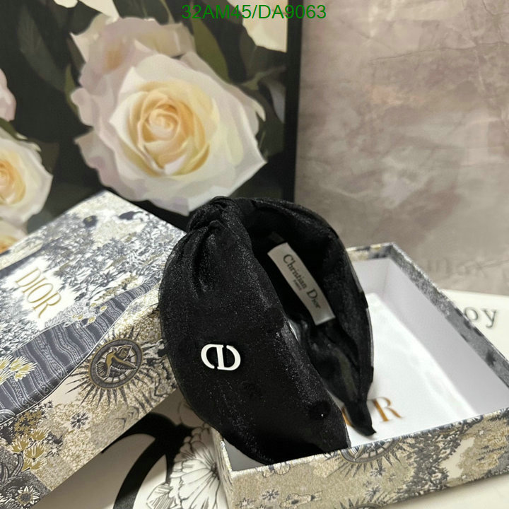 Dior-Headband Code: DA9063 $: 32USD